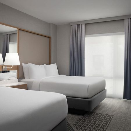 Springhill Suites By Marriott New York Manhattan Times Square Bagian luar foto