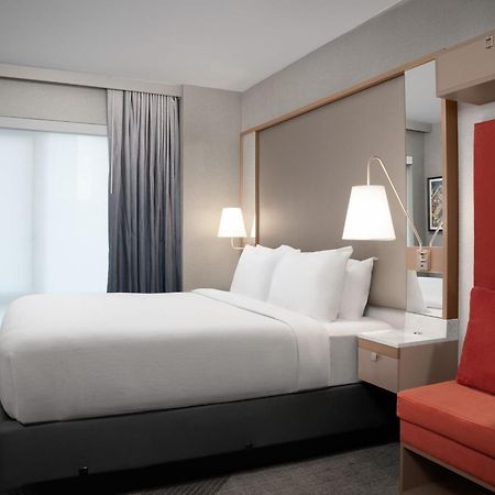 Springhill Suites By Marriott New York Manhattan Times Square Bagian luar foto